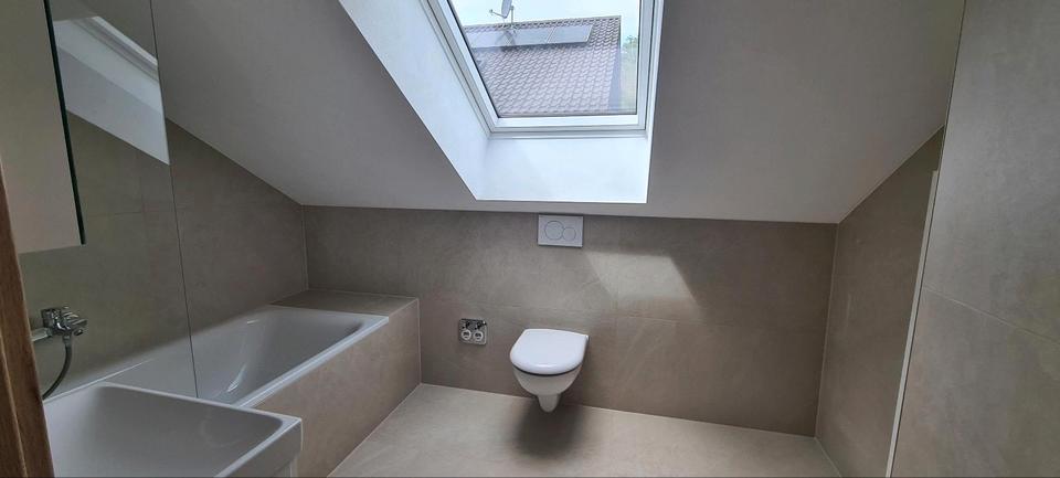 Dachgeschoßwohnung Pfinztal - 4 Zimmer, 89 m&sup2;, 1.400&euro; | Angebot:26679252