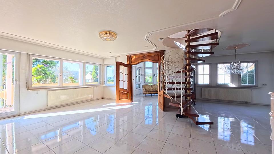 Erdgeschoßwohnung Weil der Stadt - 4.5 Zimmer, 169 m&sup2;, 1.860&euro; | Angebot:25809887