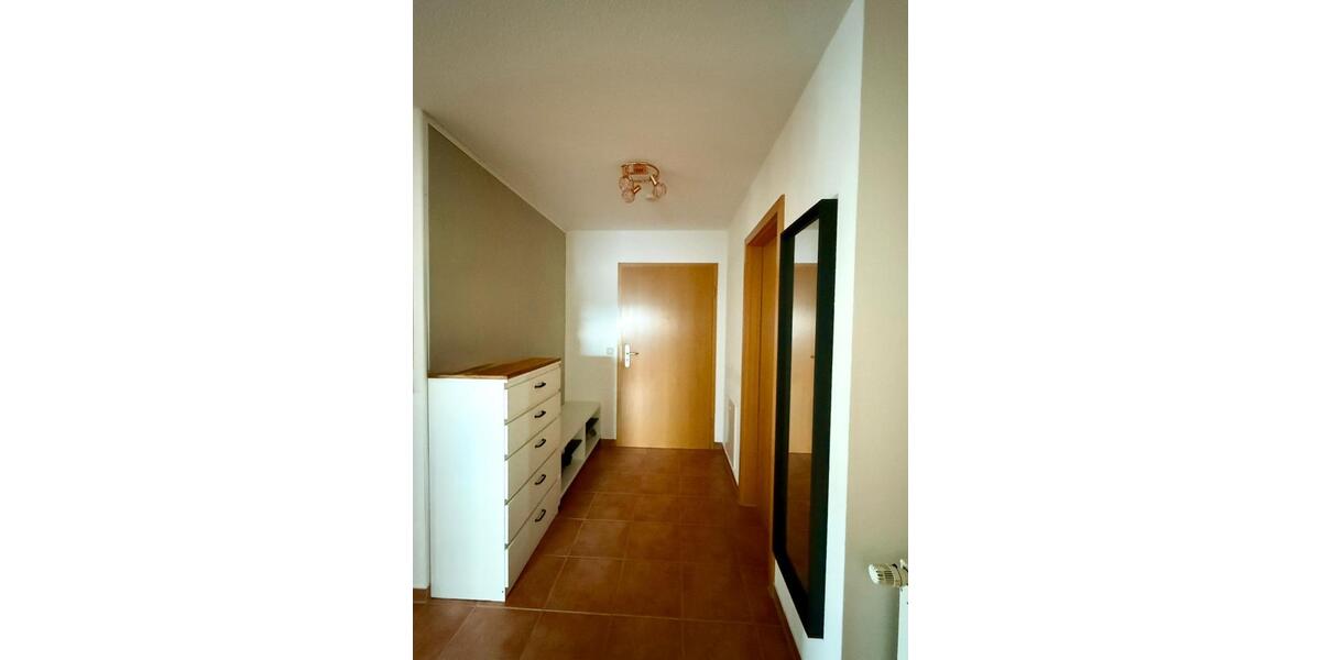 Großzügige 4-Zimmer-Wohnung mit Süd-Balkon und Ost-Terrasse 4 zimmer