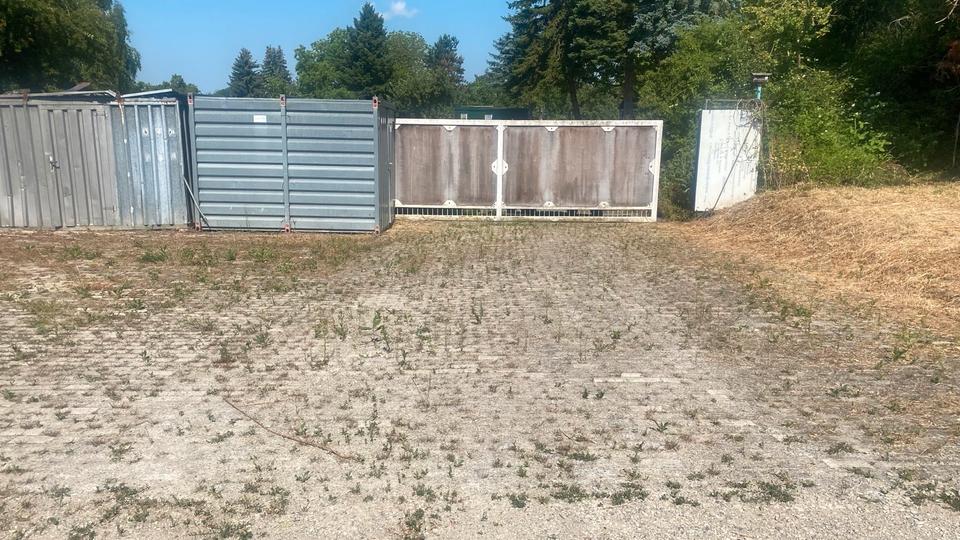 Lagerfläche in 75015 BRETTEN zu vermieten, ca. 1500 m² zimmer