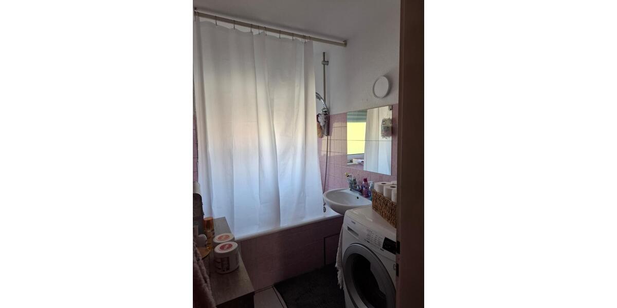 Etagenwohnung Calw - 2.5 Zimmer, 64 m&sup2;, 730&euro; | Angebot:25807585