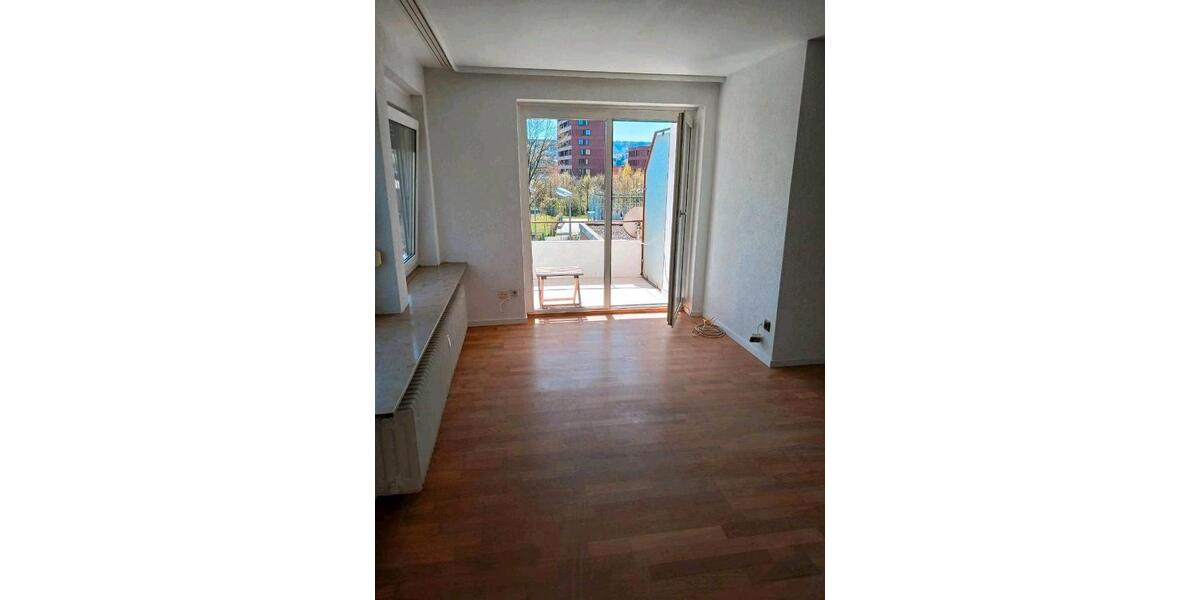Etagenwohnung Pforzheim Nordstadt - 2 Zimmer, 74 m&sup2;, 700&euro; | Angebot:26059742