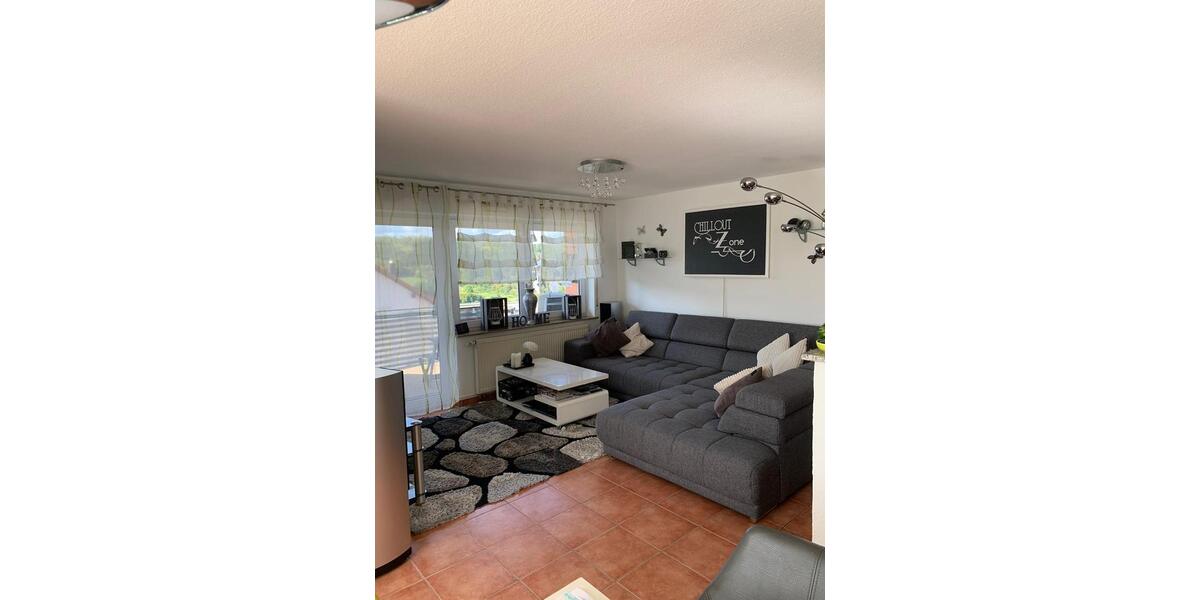 Großzügige 4-Zimmer-Wohnung mit Süd-Balkon und Ost-Terrasse 4 zimmer