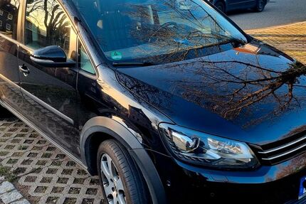 VW Touran 163.000 km 8.100 &euro; Vaihingen 71665