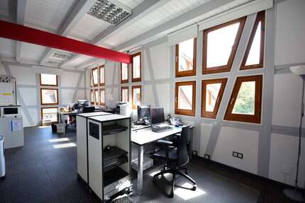 Büro in Sindelfingen 799 € 30 m²