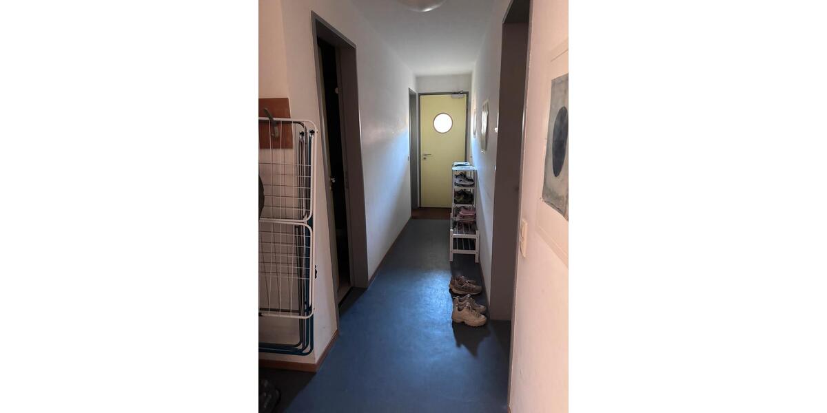 Etagenwohnung Karlsruhe Südstadt - 5 Zimmer, 18 m&sup2;, 345&euro; | Angebot:26144385
