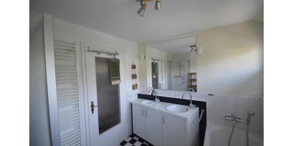 Einfamilienhaus Karlsruhe Durlach - 5.5 Zimmer, 130 m&sup2;, 695.000&euro; | Angebot:26991625
