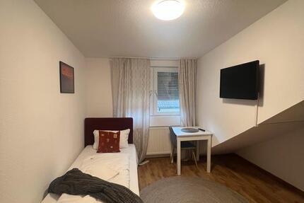 Wohnung Pforzheim - 1 Zimmer, 15 m&sup2;, 700&euro; | Angebot:26135986