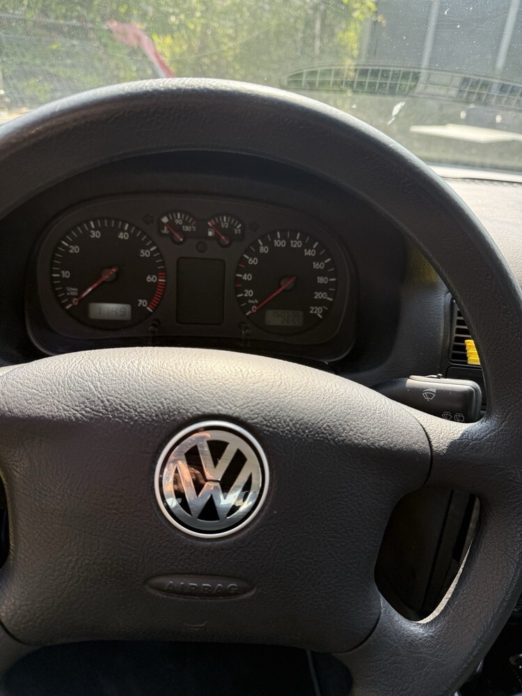 VW Golf IV 152.000 km 3.000 € Gernsbach 76593