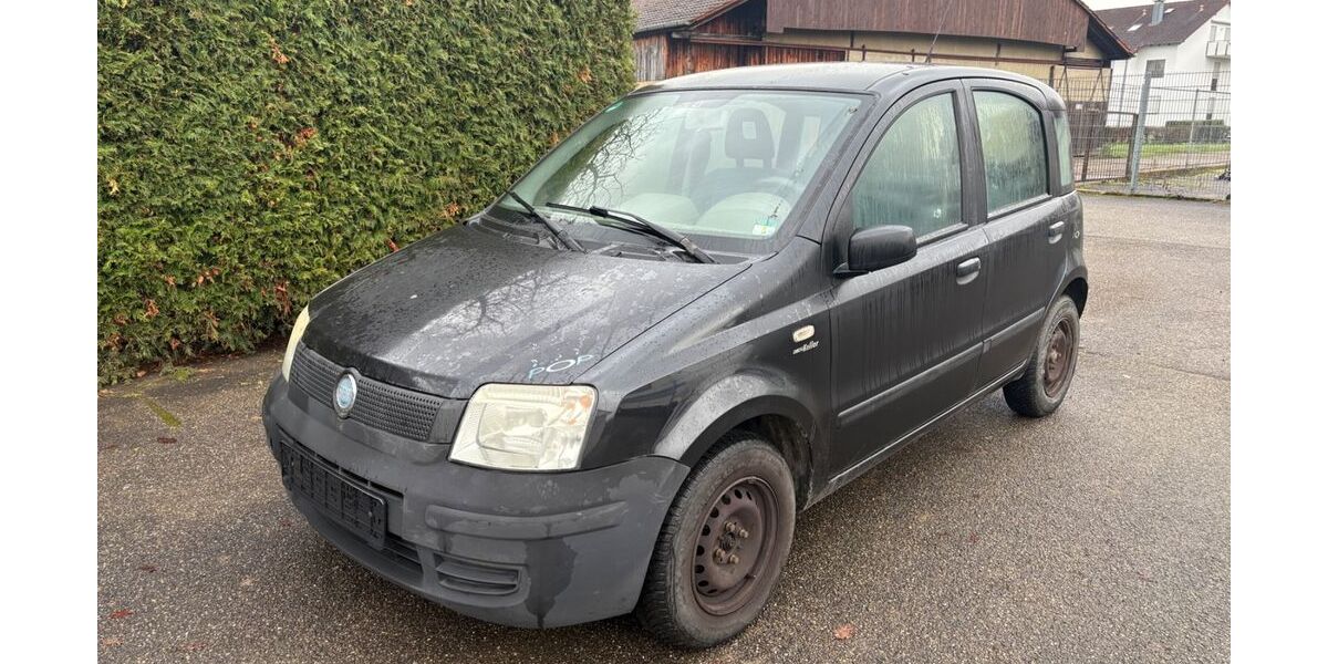 Fiat Panda 168.000 km 900 € Bruchsal 76646