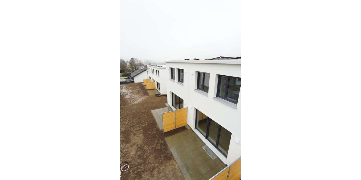 Haus zum Mieten in Pforzheim 1.499 € 132 m² 5 zimmer