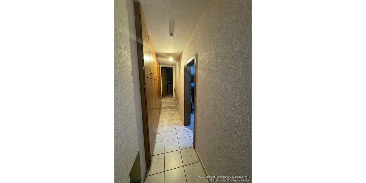 4 Wohnungen + 1 Laden - Attraktives Wohn- und Geschäftshaus in zentraler Lage von Pforzheim-Eutingen 1 zimmer