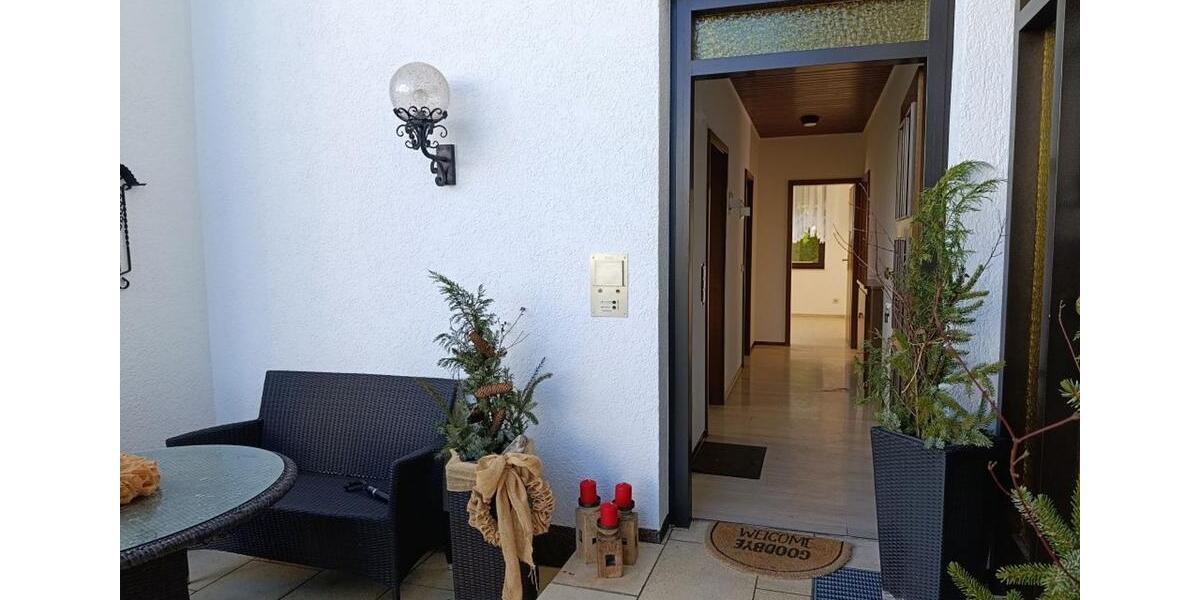 Erdgeschoßwohnung Pforzheim Dillweißenstein - 2 Zimmer, 62 m&sup2;, 850&euro; | Angebot:25376692