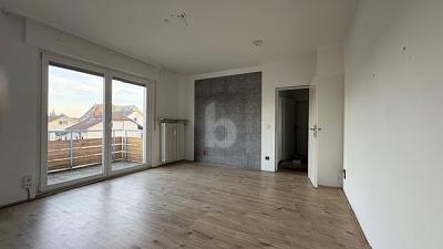 LICHTDURCHFLUTET, GROßZÜGIG UND HELL 3 zimmer