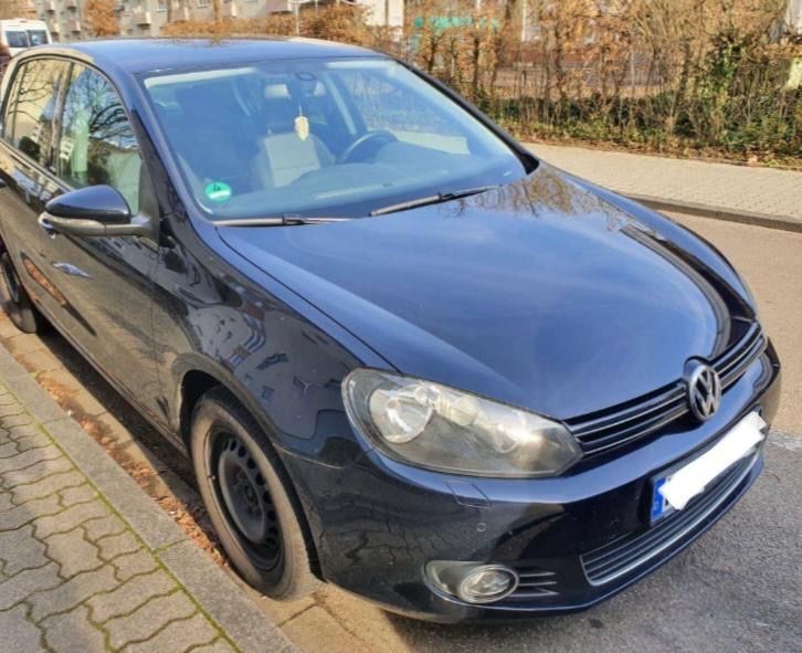 VW Golf 170.624 km 7.777 € Karlsruhe 76185