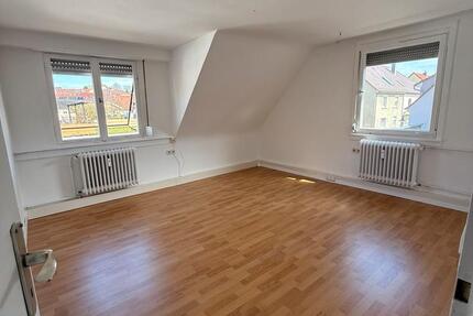 Haus Königsbach-Stein Stein - 5 Zimmer, 128 m&sup2;, 1.351&euro; | Angebot:26110530