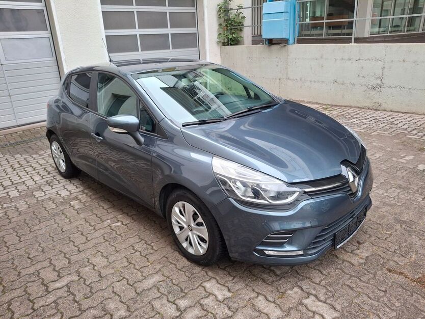 Renault Clio 43.000 km 7.290 € Magstadt 71106