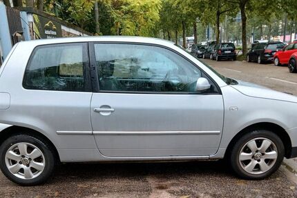 VW Lupo 233.000 km 899 € Karlsruhe 76131