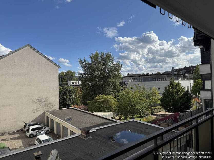 Für ihre Altersvorsorge als Eigentum 2 Zimmer Saniert mit Mieteinnahme in Mühlburg - KARLSRUHE