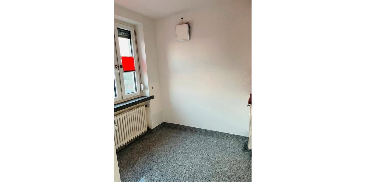 Dachgeschoßwohnung Karlsruhe Rüppurr - 3 Zimmer, 79 m&sup2;, 350.000&euro; | Angebot:26092218