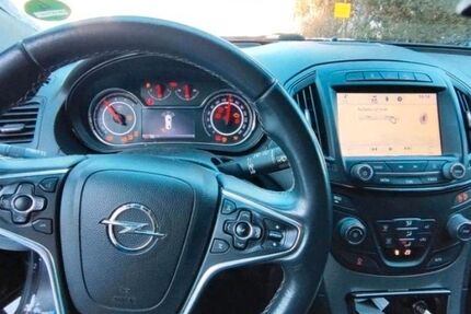 Opel Insignia 233.000 km 4.900 &euro; Ostelsheim 75345