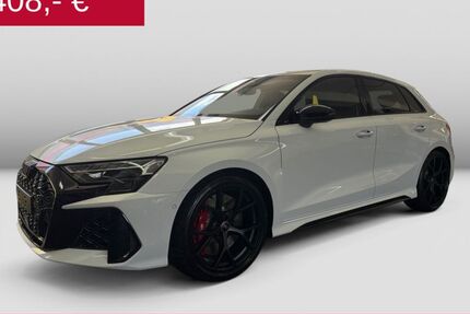 Audi RS3 2.000 km 63.206 &euro; Pforzheim 75179