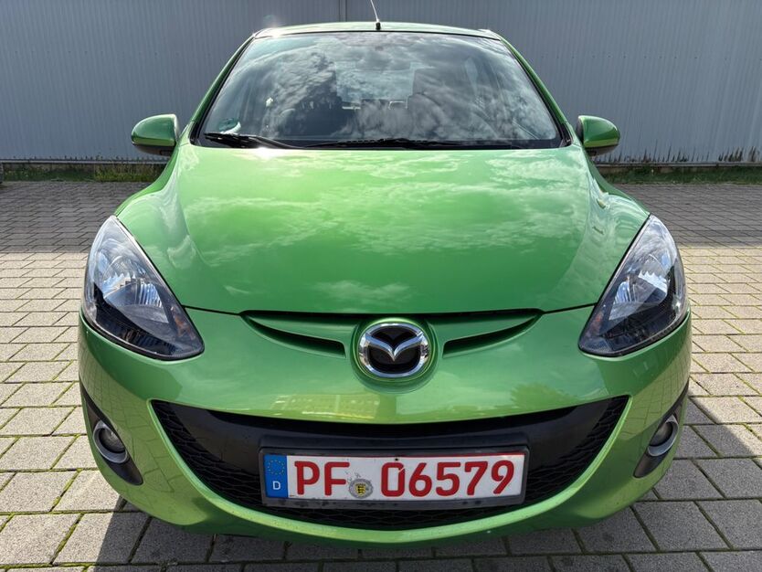 Mazda 2 76.000 km 2.999 € pforzheim 75179