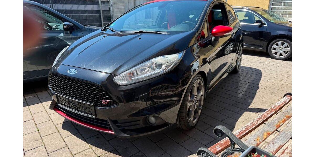Ford Fiesta 234.000 km 5.499 &euro; Malsch 76316