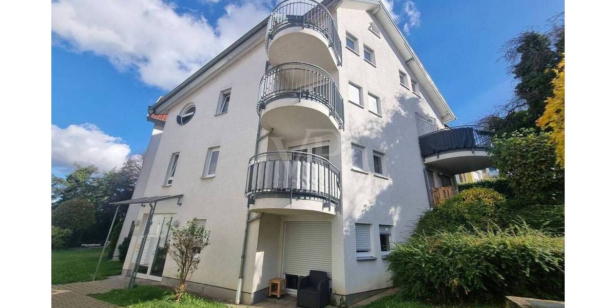 Großzügiges Studentenrefugium mit Balkon und Dachstudio in gesuchter Lage 1 zimmer