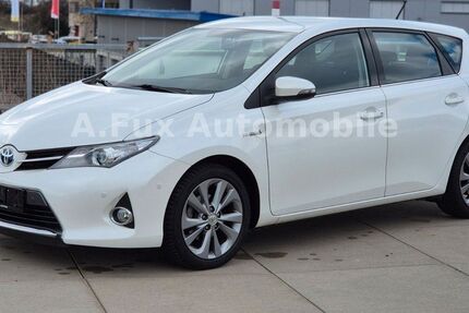 Toyota Auris 96.400 km 11.700 &euro; Birkenfeld bei Pforzheim 75217