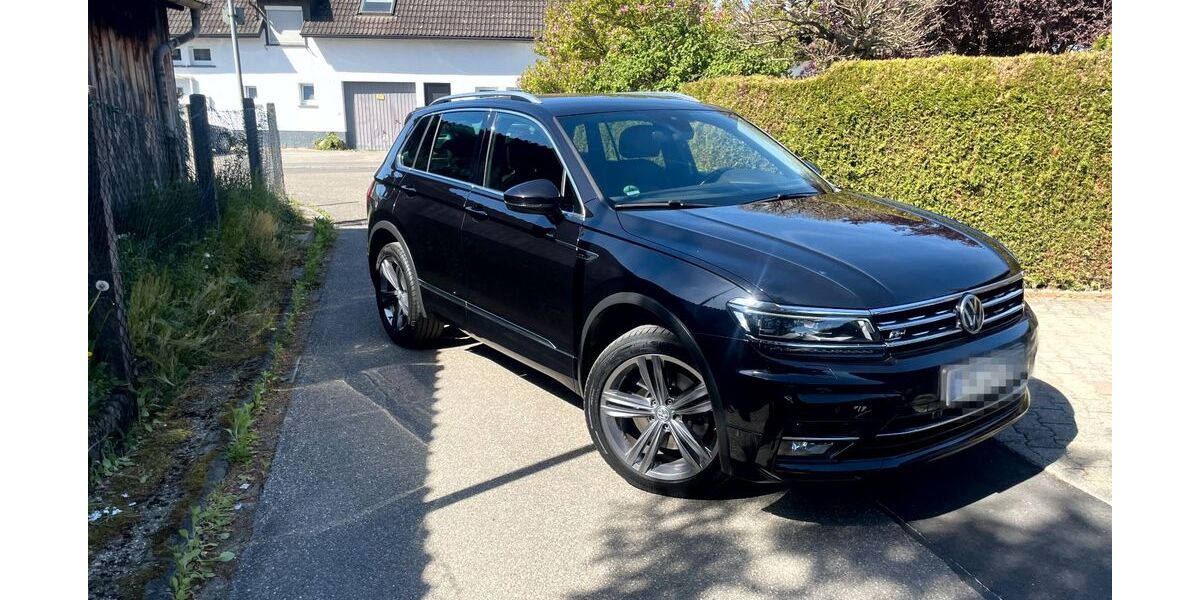 VW Tiguan 137.200 km 24.499 &euro; Knittlingen 75438
