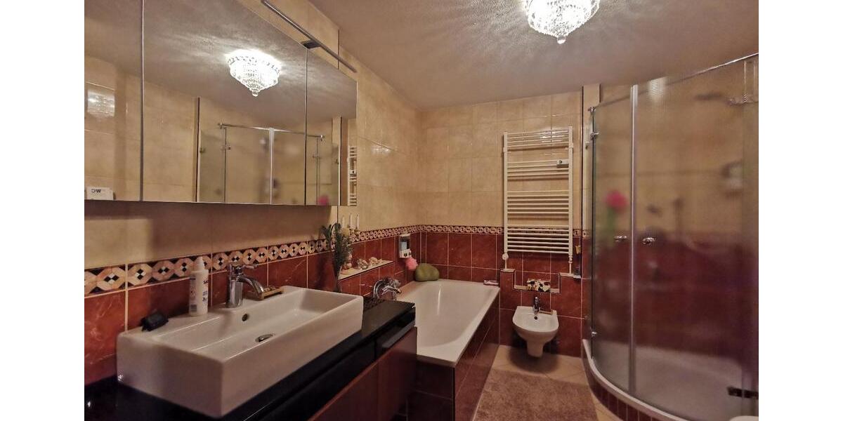 Etagenwohnung Mühlacker - 4.5 Zimmer, 109 m&sup2;, 350.000&euro; | Angebot:25300477