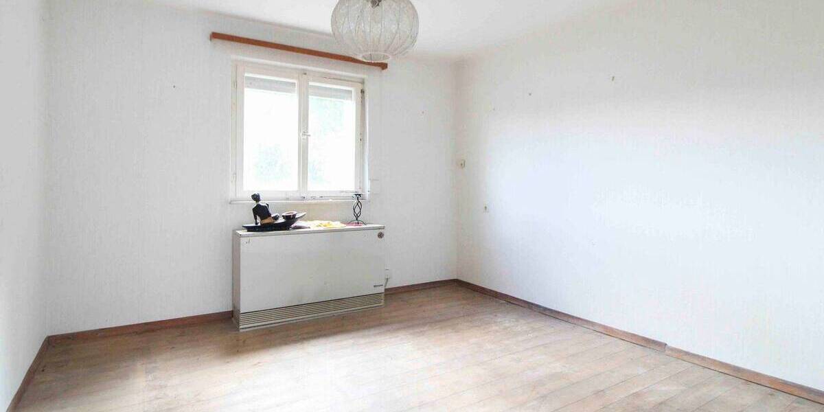 Einfamilienhaus Mühlacker Dürrmenz - 6 Zimmer, 175.000&euro; | Angebot:26474868