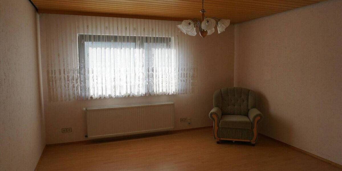 Doppelhaushälfte Bruchsal - 7 Zimmer, 162 m&sup2;, 425.000&euro; | Angebot:26534949