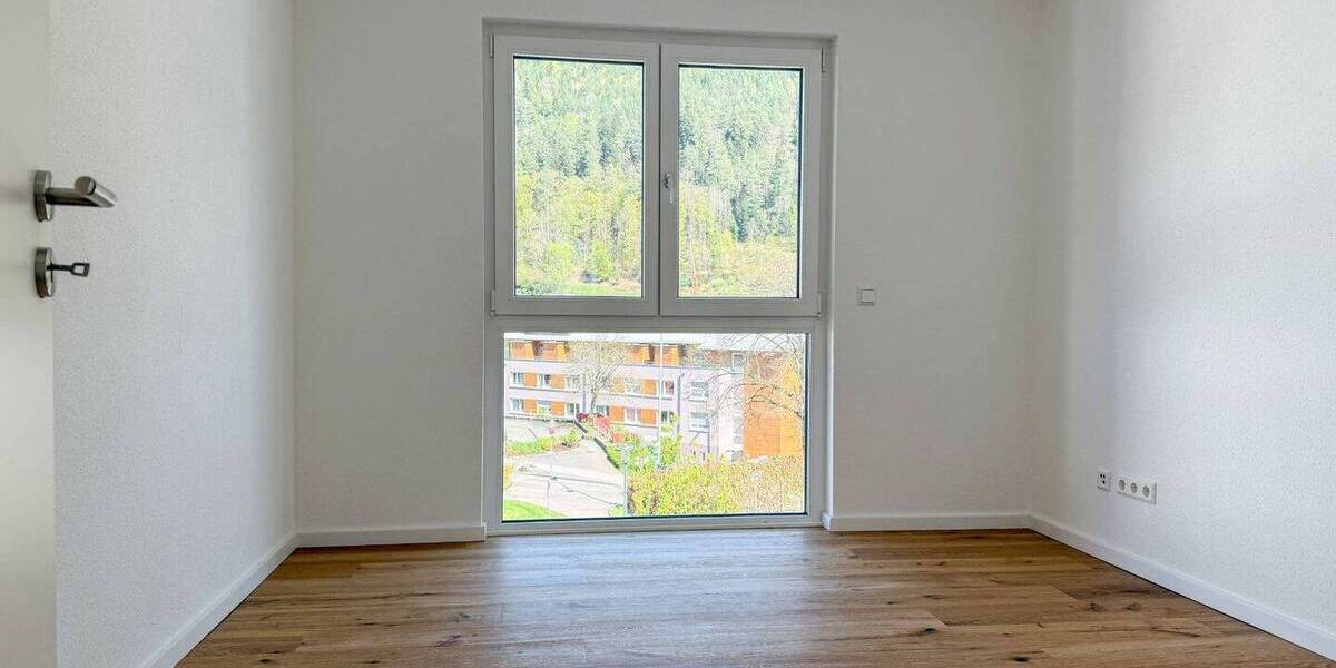 Reihenendhaus Bad Wildbad - 4 Zimmer, 139 m&sup2;, 599.000&euro; | Angebot:26572356