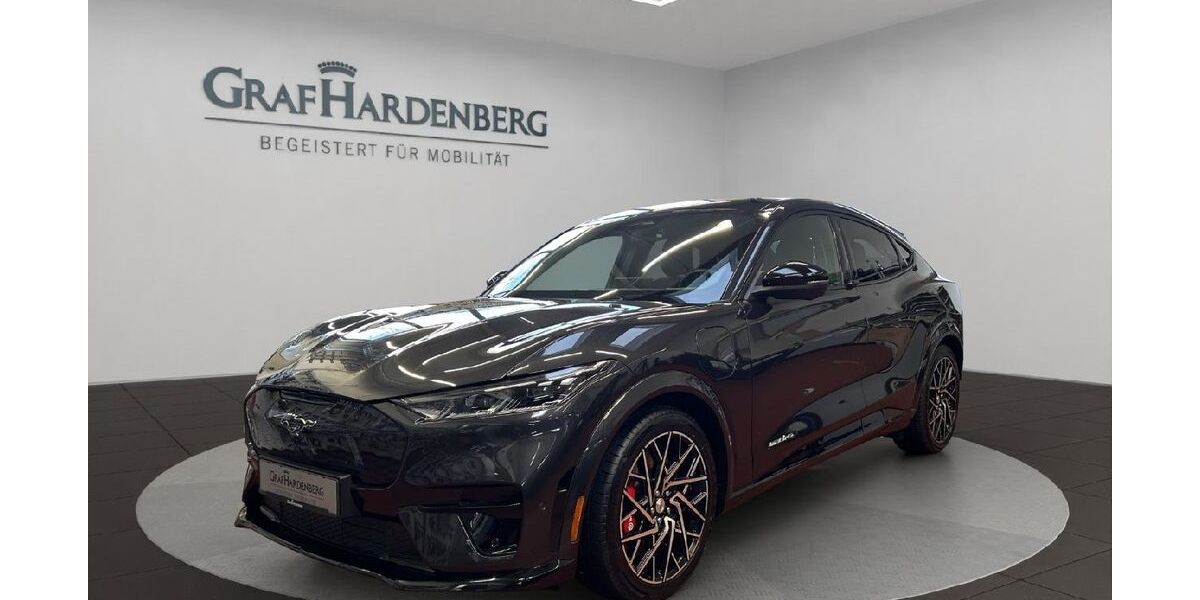 Ford Mustang Mach-E 32.186 km 38.980 &euro; Karlsruhe 76185