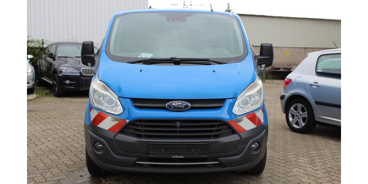 Ford Transit Custom 277.000 km 7.999 &euro; Karlsruhe 76189