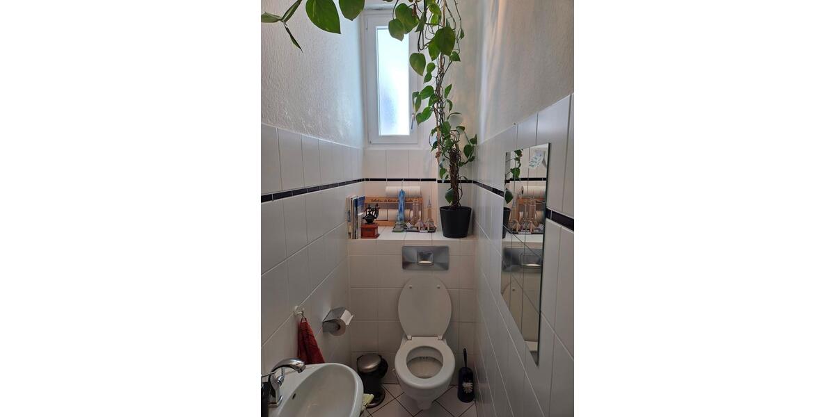 Etagenwohnung Karlsruhe Mühlburg - 2 Zimmer, 78 m&sup2;, 950&euro; | Angebot:25403624