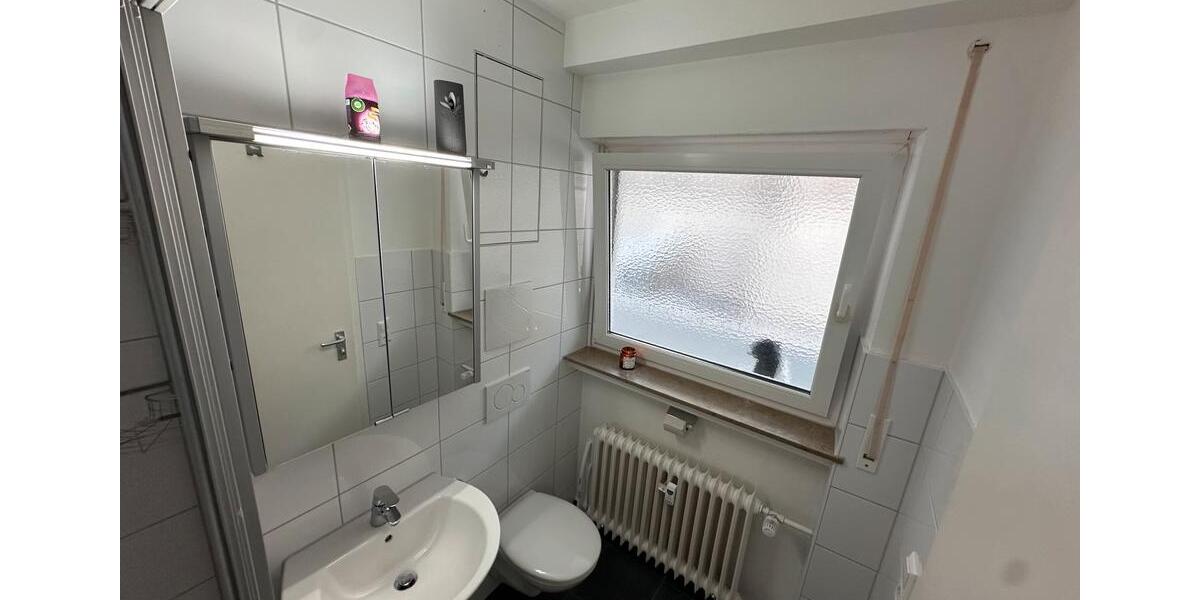 Etagenwohnung Pforzheim Weststadt - 1 Zimmer, 33 m&sup2;, 450&euro; | Angebot:26228305