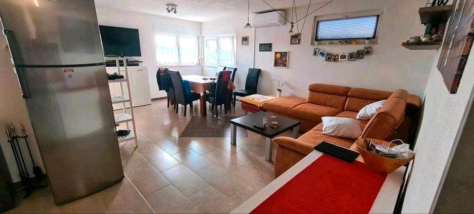 Mehrfamilienhaus, Wohnhaus Althengstett - 7 Zimmer, 220 m&sup2;, 399.000&euro; | Angebot:26835611
