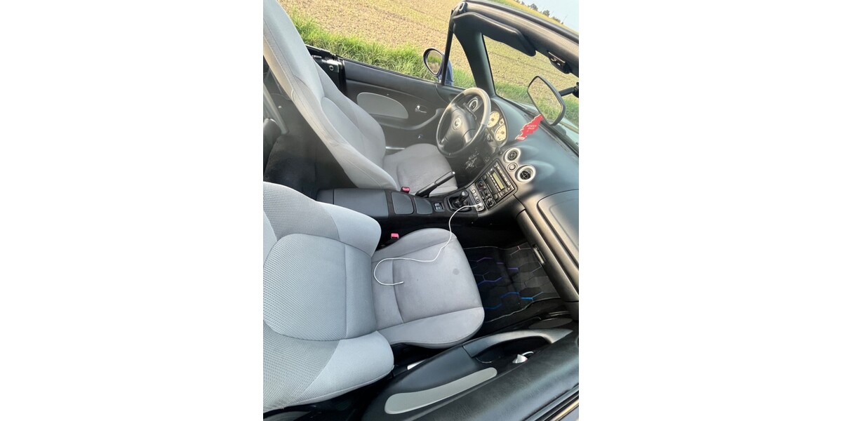 Mazda MX-5 158.000 km 7.800 &euro; Karlsruhe 76133