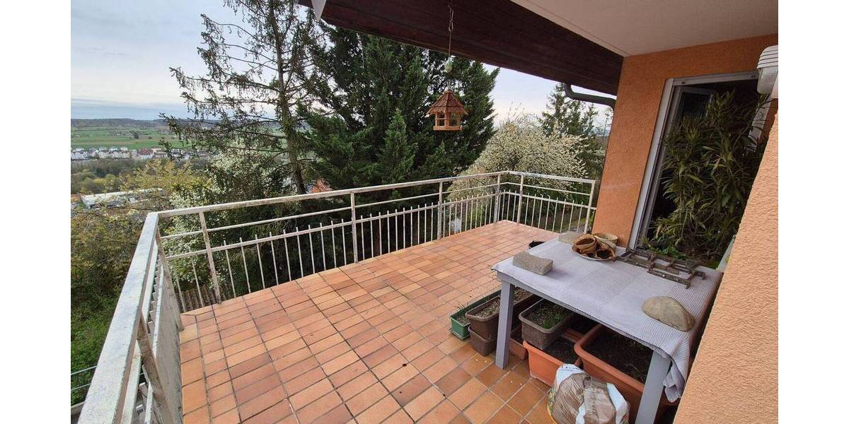 Etagenwohnung Niefern-Öschelbronn Niefern - 3 Zimmer, 99 m&sup2;, 965&euro; | Angebot:26420111