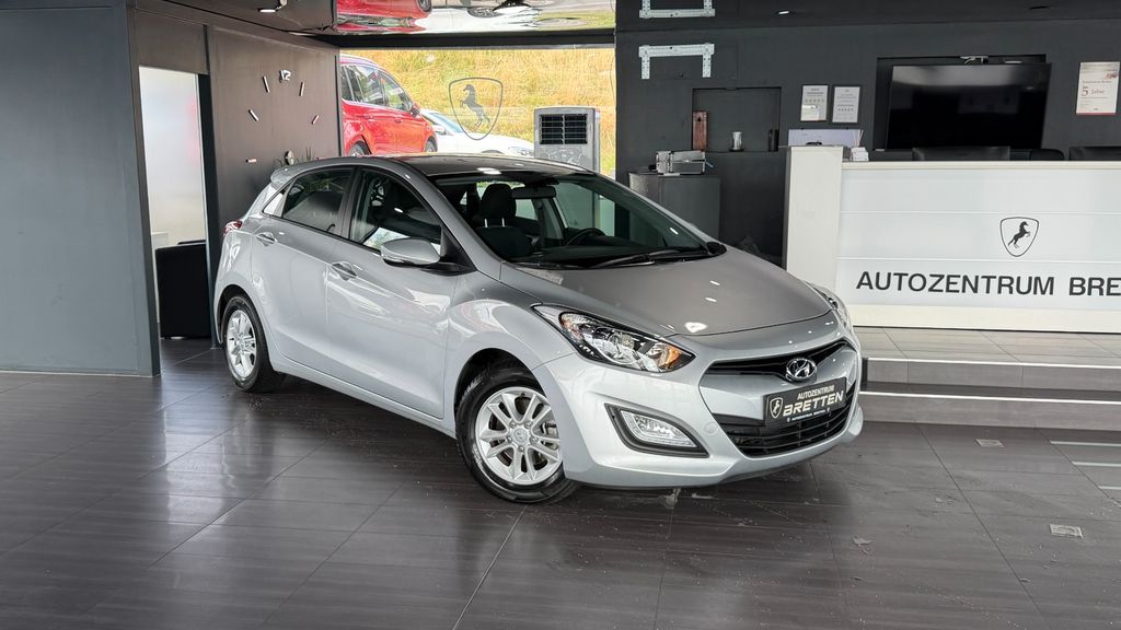 Hyundai i30 28.140 km 11.500 &euro; Bretten 75015