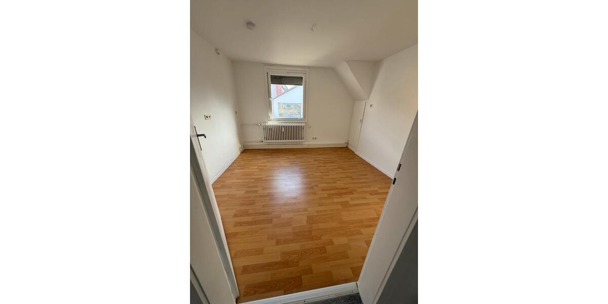 Doppelhaushälfte Königsbach-Stein Stein - 5 Zimmer, 128 m&sup2;, 1.351&euro; | Angebot:26110530
