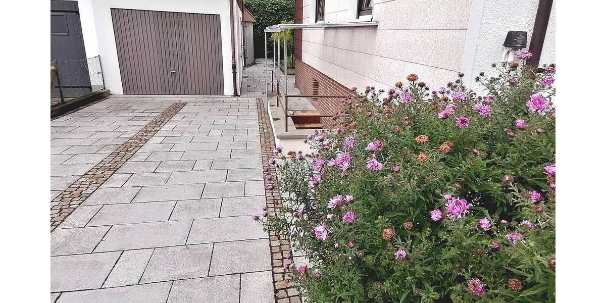 Mehrfamilienhaus, Wohnhaus Markgröningen - 8 Zimmer, 170 m&sup2;, 630.000&euro; | Angebot:26443444