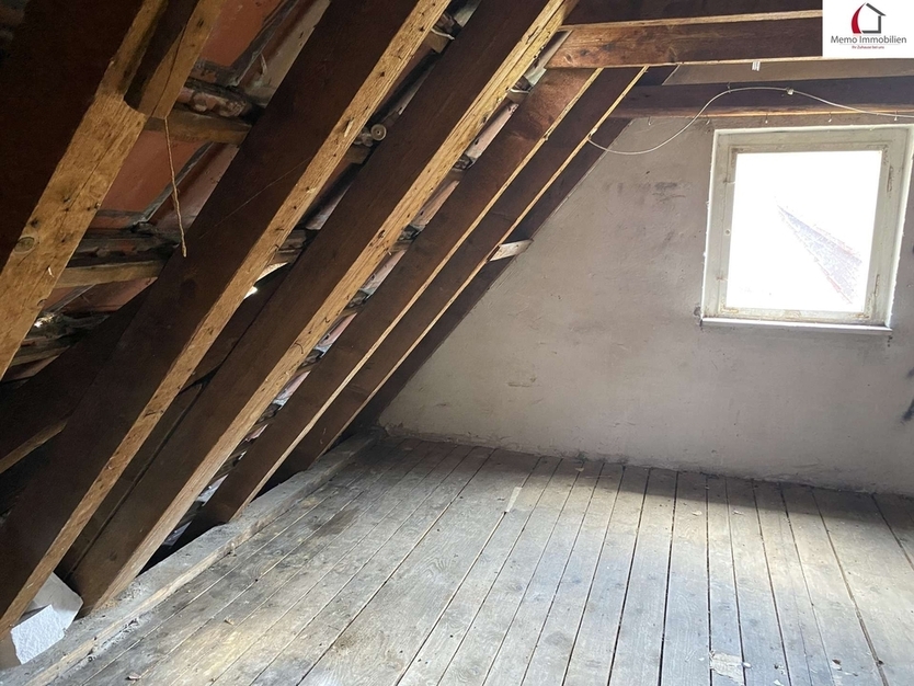 °°° INVESTIEREN IN DIE ZUKUNFT: DREIZimmerwohnung MIT AUSBAURESERVE IN ATTRAKTIVER LAGE °°°