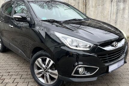 Hyundai ix35 79.750 km 12.390 € Stuttgart 70378