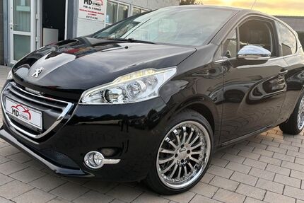 Peugeot 208 61.000 km 8.499 &euro; Bruchsal-Untergrombach 76646