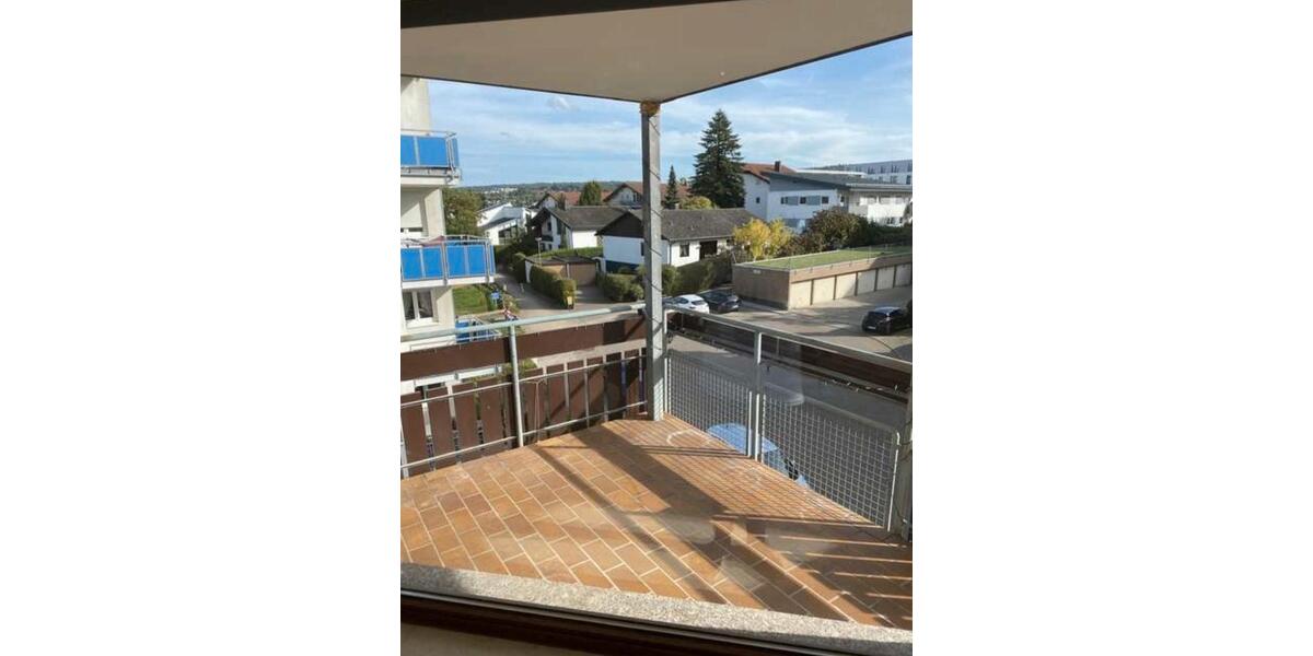 Etagenwohnung Pforzheim Weststadt - 3.5 Zimmer, 83 m&sup2;, 1.300&euro; | Angebot:26420785