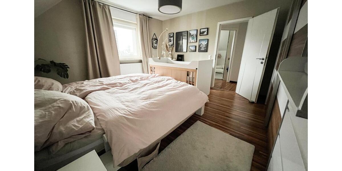 Moderne Wohnung im Dachgeschoss 2 zimmer